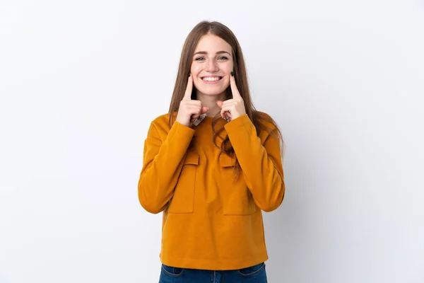 Jovem Mulher Sobre Fundo Branco Isolado Sorrindo Com Uma Expressão — Fotografia de Stock
