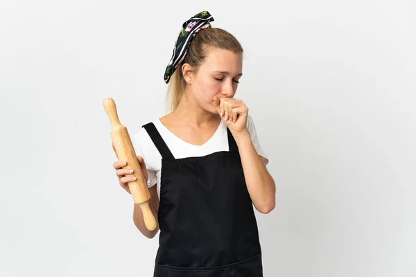 Jonge Vrouw Met Een Rollende Pin Geïsoleerd Witte Achtergrond Hoesten — Stockfoto