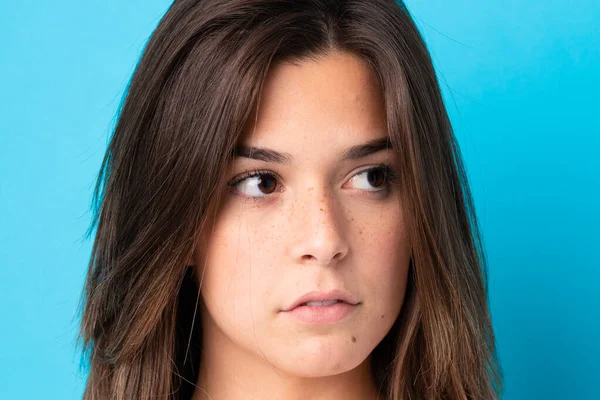 Portrét Hezké Teenager Brazilské Dívky Přes Izolované Pozadí — Stock fotografie