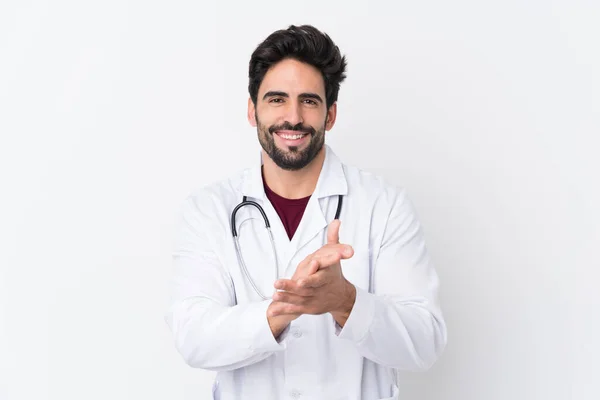 Joven Hombre Guapo Con Barba Sobre Fondo Blanco Aislado Usando — Foto de Stock