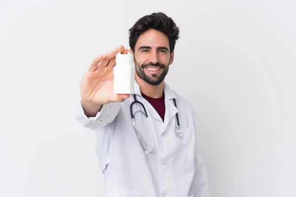 Homem Bonito Jovem Com Barba Sobre Fundo Branco Isolado Vestindo — Fotografia de Stock