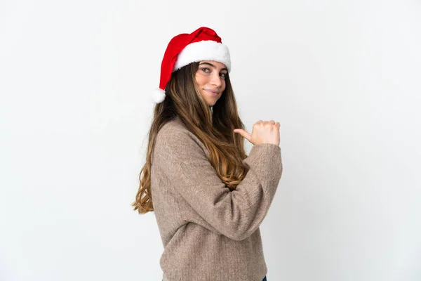 Chica Con Sombrero Navidad Sosteniendo Regalo Aislado Sobre Fondo Blanco — Foto de Stock