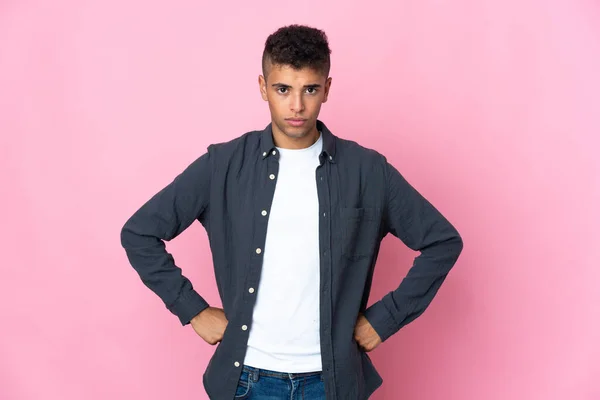 Young Brazilian Man Isolated Pink Background Angry — Stock Photo, Image