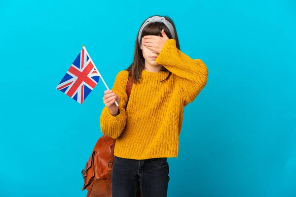 Kleines Mädchen Das Isoliert Auf Blauem Hintergrund Englisch Lernt Und — Stockfoto