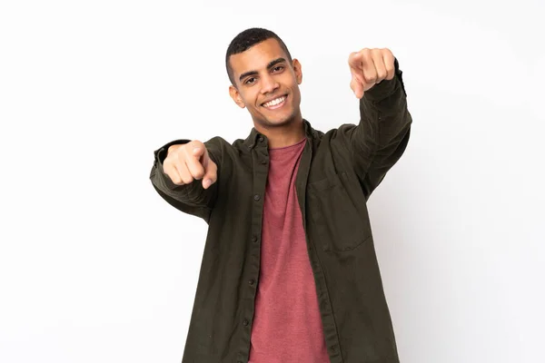 Jovem Afro Americano Homem Sobre Isolado Branco Fundo Aponta Dedo — Fotografia de Stock