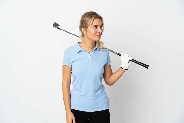 Young Russian Golfer Woman Isolated White Background Looking Side — Stok fotoğraf