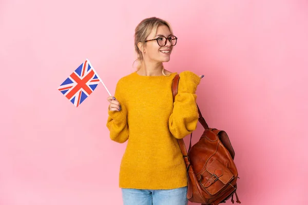 Young Russian Woman Holding United Kingdom Flag Isolated Pink Background — Stock Photo, Image