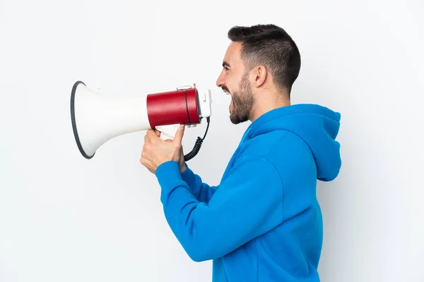 Jonge Blanke Knappe Man Geïsoleerd Witte Achtergrond Schreeuwend Door Een — Stockfoto