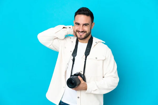 Young Photographer Man Isolated Blue Background Laughing — Stock Photo, Image