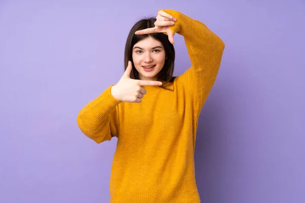 Young Ukrainian Teenager Girl Isolated Purple Background Focusing Face Framing — Stock Photo, Image