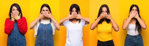 Conjunto Mujeres Que Cubren Boca Con Las Manos —  Fotos de Stock