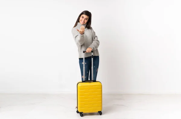 Full Length Body Traveler Woman Suitcase Isolated White Wall Inviting — Stock Photo, Image