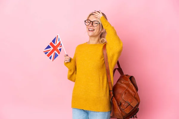 Молодая Россиянка Флагом Великобритании Розовом Фоне Много Улыбается — стоковое фото