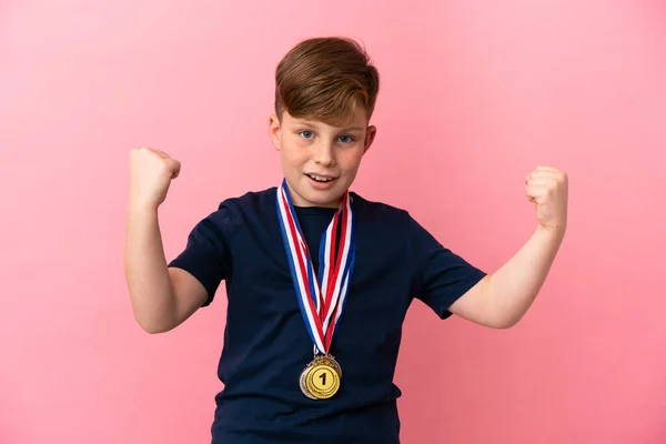 Little Redhead Boy Medals Isolated Pink Background Celebrating Victory — Stock Photo, Image