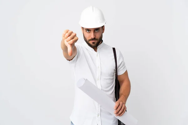 Jovem Arquiteto Homem Com Capacete Segurando Plantas Isoladas Fundo Branco — Fotografia de Stock