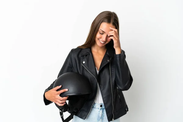 女とともにオートバイヘルメット上の隔離された白い背景笑い — ストック写真