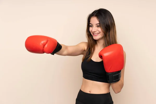 Mujer Deportiva Joven Con Guantes Boxeo Sobre Fondo Aislado —  Fotos de Stock