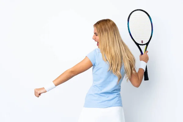 Jeune Femme Blonde Uruguayenne Sur Fond Blanc Isolé Jouant Tennis — Photo