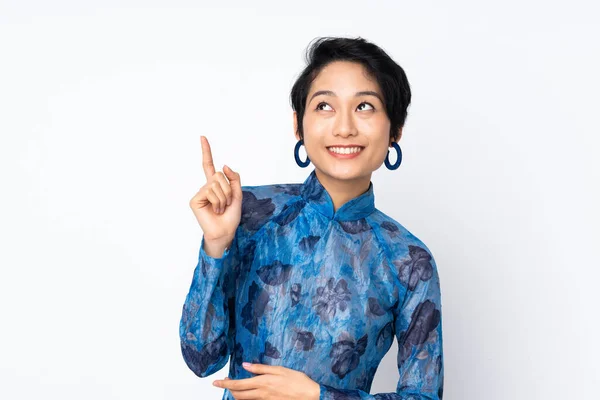 Ung Vietnamesisk Kvinna Med Kort Hår Bär Traditionell Klänning Över — Stockfoto
