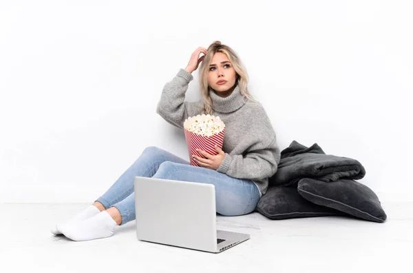 Teenager Blonde Girl Eating Popcorn While Watching Movie Laptop Having — Foto Stock