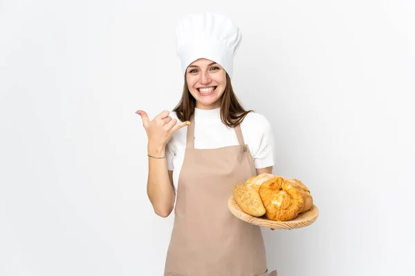 Mujer Joven Uniforme Chef Aislado Sobre Fondo Blanco Haciendo Gesto — Foto de Stock