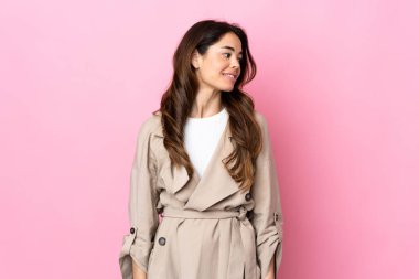 İzole edilmiş arka plan görünümlü kadın