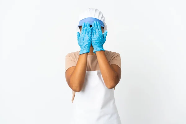 Fishwife Mulher Asiática Sobre Fundo Isolado Cobrindo Olhos Por Mãos — Fotografia de Stock