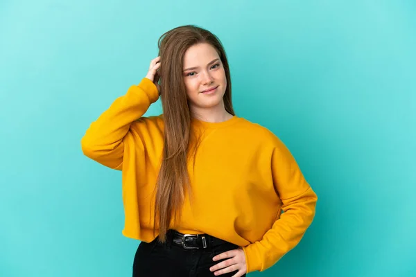 Teenager Girl Isolated Blue Background Having Doubts — Stock Photo, Image