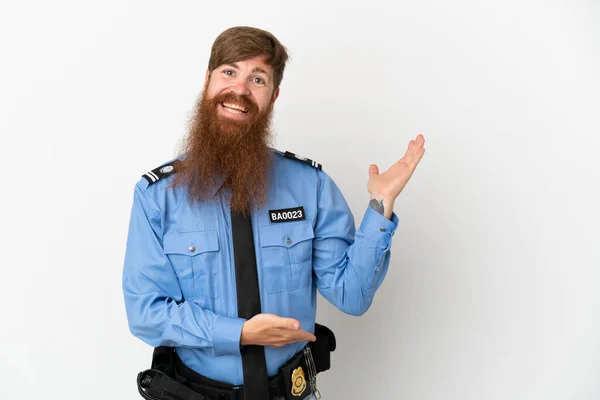 Rödhårig Polis Man Isolerad Vit Bakgrund Sträcker Händerna Sidan För — Stockfoto