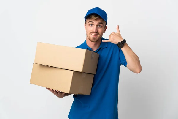 Jovem Entrega Loira Homem Isolado Fundo Branco Fazendo Gesto Telefone — Fotografia de Stock