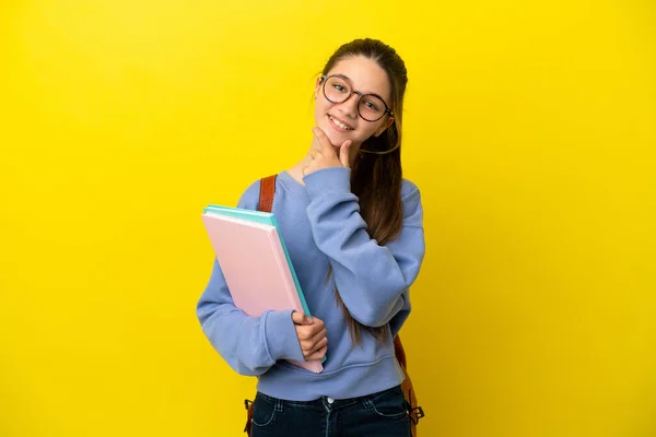 Student Dziecko Kobieta Odizolowanym Żółtym Tle Szczęśliwy Uśmiechnięty — Zdjęcie stockowe