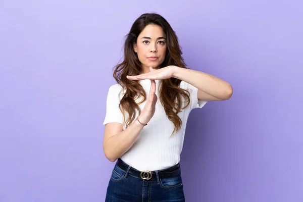 Woman Isolated Purple Background Making Time Out Gesture — Foto Stock