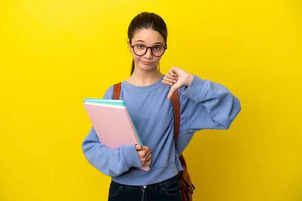 Estudante Criança Mulher Sobre Isolado Fundo Amarelo Mostrando Polegar Para — Fotografia de Stock