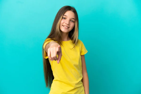 Menina Sobre Fundo Azul Isolado Apontando Frente Com Expressão Feliz — Fotografia de Stock