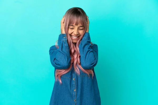Young Mixed Race Woman Pink Hair Isolated Blue Background Laughing — Stock Photo, Image