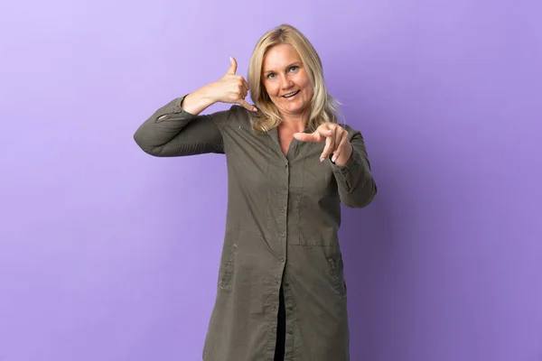 Middle Age Lithuanian Woman Isolated Purple Background Making Phone Gesture — Stock fotografie