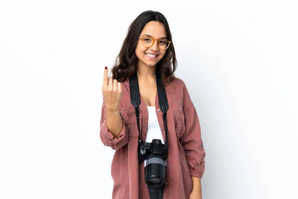 Jeune Photographe Femme Sur Fond Blanc Isolé Faisant Geste Venir — Photo