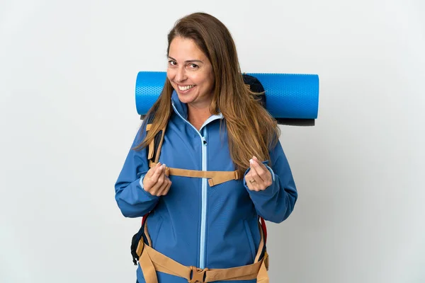 Mujer Montañista Mediana Edad Con Una Gran Mochila Sobre Fondo —  Fotos de Stock