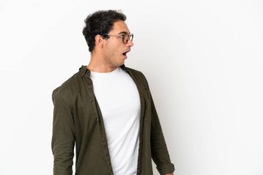 Beyaz arka planda beyaz, beyaz, beyaz, beyaz, beyaz, beyaz, beyaz, beyaz, beyaz, beyaz, beyaz, beyaz, beyaz, beyaz.