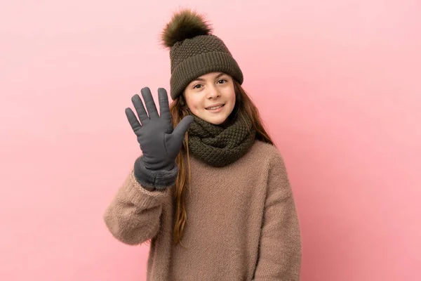 Little Girl Winter Hat Isolated Pink Background Counting Five Fingers — Stock Photo, Image