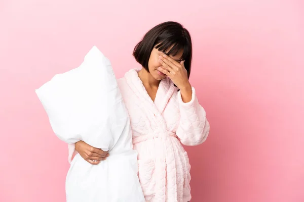 Pregnant Woman Pajamas Isolated Pink Background Tired Sick Expression — Stok Foto