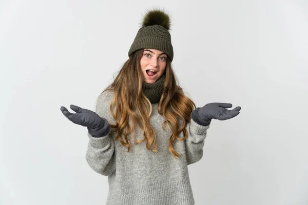 Ung Kaukasiska Kvinna Med Vinter Hatt Isolerad Vit Bakgrund Med — Stockfoto