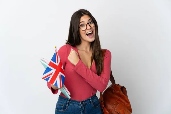 Adolescente Menina Brasileira Segurando Uma Bandeira Reino Unido Isolada Fundo — Fotografia de Stock