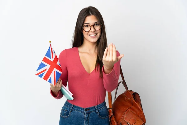Подростковая Бразильская Девушка Флагом Великобритании Белом Фоне Приглашает Прийти Рукой — стоковое фото