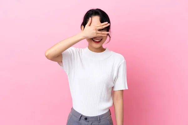 Young Vietnamese Woman Isolated Pink Background Covering Eyes Hands Smiling — Stock Fotó