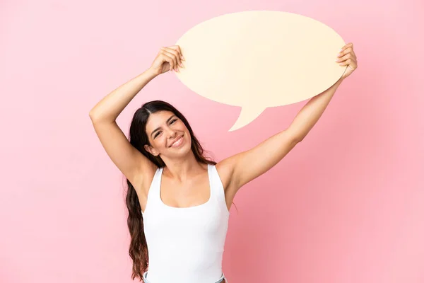 Young Caucasian Woman Isolated Pink Background Holding Empty Speech Bubble — Stock Photo, Image