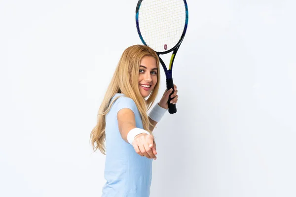 Jeune Femme Blonde Uruguayenne Sur Fond Blanc Isolé Jouant Tennis — Photo