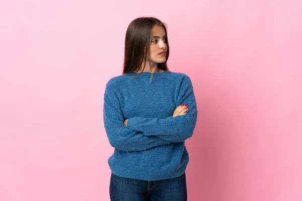 Young Uruguayan Woman Isolated Pink Background Keeping Arms Crossed — Foto de Stock