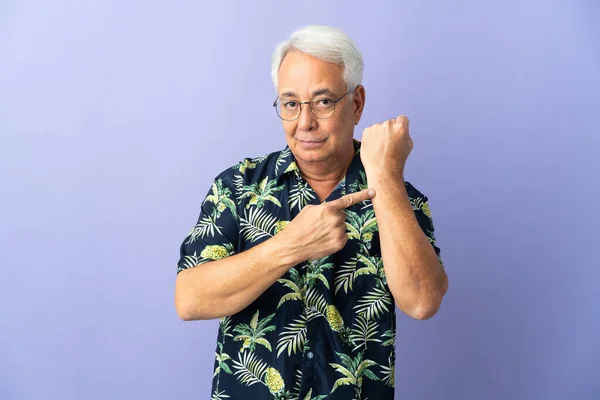 Middle Age Brazilian Man Isolated Purple Background Making Gesture Being — Fotografia de Stock