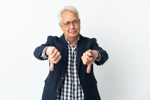 Homem Brasileiro Meia Idade Isolado Fundo Branco Mostrando Polegar Para — Fotografia de Stock